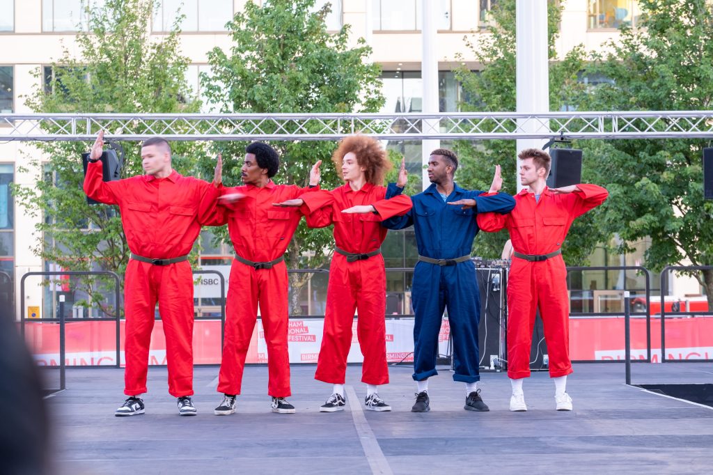 Cog in the Wheel – Thought provoking, entertaining and mesmerizing