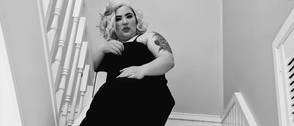 Watch Deaf Explorer Artist Commissions